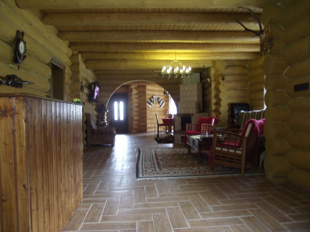 Cabana Piatra Runcului Vatra Moldoviţei エクステリア 写真